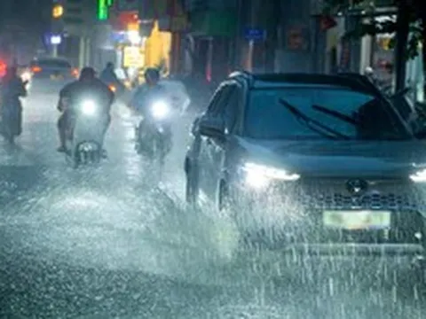 Không khí lạnh gây mưa lớn, cảnh báo lũ quét, sạt lở đất trong đêm