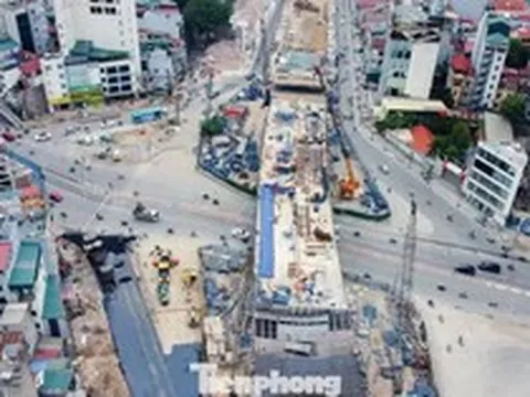 Hiện hình hài hai cầu vượt trên đường Vành đai 1 Hà Nội