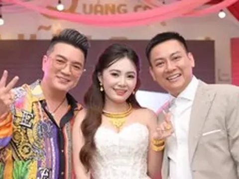 Đàm Vĩnh Hưng dự đám cưới Hoài Lâm