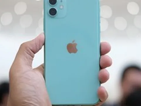 Chiếc iPhone "quốc dân" từng được bán hơn 20 triệu đồng nay giá chỉ còn 5 triệu, đáng mua nhất lúc này