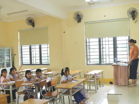 Vụ hàng trăm học sinh nghỉ học: Phụ huynh nhận sai, cam kết đưa con trở lại trường