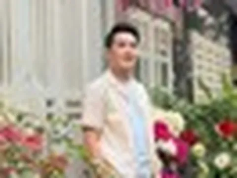 Nam ca sĩ Việt đổi đời sau 1 lần karaoke: Tậu biệt phủ cả tỷ đồng, có đêm đi hát mua được một cây vàng