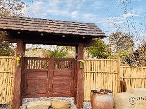 Công trình rộng hơn 9.000m2 trong tổ hợp BĐS hiếm có của ông Đặng Lê Nguyên Vũ: Xây theo kiểu kiến trúc chữa lành, từng thu vé vào cổng bằng... cây xanh