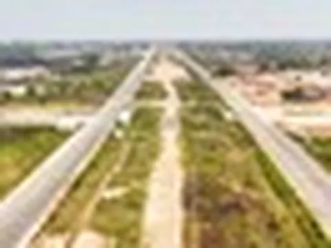 Diện mạo đường song hành Vành đai 4 qua Hà Nội thông xe kỹ thuật ngày 10/10
