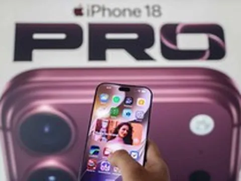 Tăng giá thêm 100 USD làm nhu cầu yếu, Apple cắt giảm đơn hàng linh kiện iPhone 18 Pro?