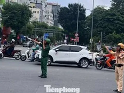 Ngày đầu phân luồng loạt tuyến đường làm Metro số 2 ở TPHCM
