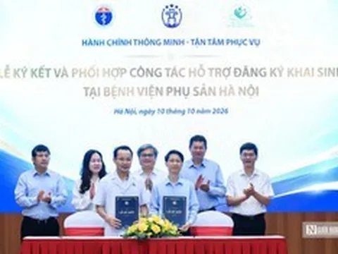 Hà Nội ra mắt quầy hỗ trợ đăng ký khai sinh tại bệnh viện Phụ sản Hà Nội