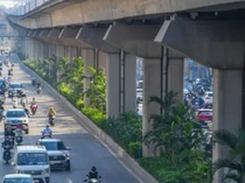Phủ xanh các công trình giao thông Thủ đô