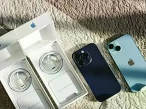 Vì sao iPhone ở Việt Nam phải bóc seal, kích hoạt ngay?