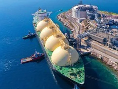 Không phải Nga, quốc gia sở hữu 651 tỷ mét khối LNG vừa vượt mặt Mỹ ở thị trường tỷ dân