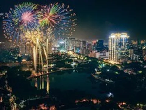 Đặc quyền ngắm pháo hoa từ khán đài thượng hạng của chốn sống danh giá