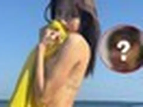 Xôn xao clip bạn trai hồng hài nhi vào thẳng hậu trường ủng hộ Lisa (BLACKPINK), netizen vội giục cưới