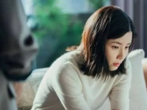 Nghi ngờ chồng ngoại tình vì phát hiện nhiều đồ lạ trong nhà, âm thầm điều tra, tôi không thể tin nổi