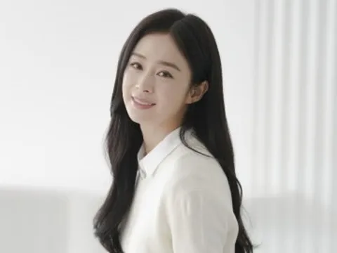 Bí quyết giữ dáng và làn da của “tường thành nhan sắc xứ Hàn” Kim Tae Hee