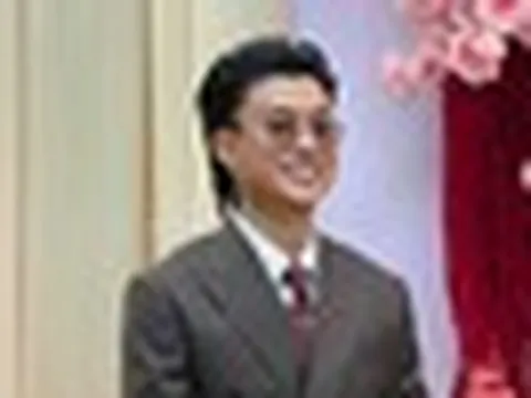 Diễn viên Vương Anh 'Về nhà đi con' tổ chức lễ ăn hỏi