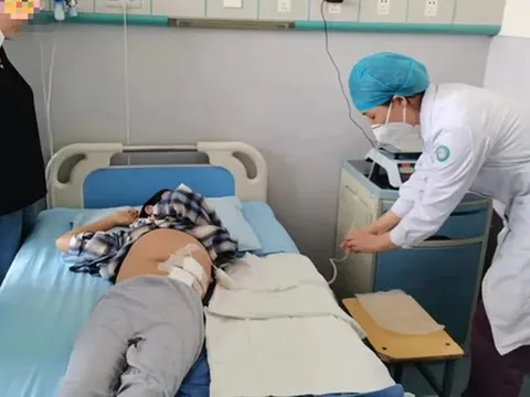 Bé trai 8 tuổi nhập viện nguy kịch vì thường xuyên được bố mẹ cho uống thứ nước "nhà nào cũng có"
