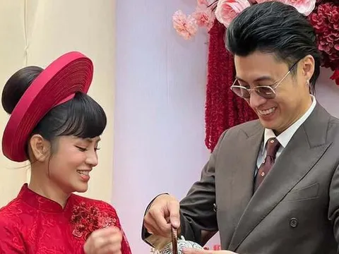 Nam diễn viên "Về nhà đi con" tổ chức lễ ăn hỏi