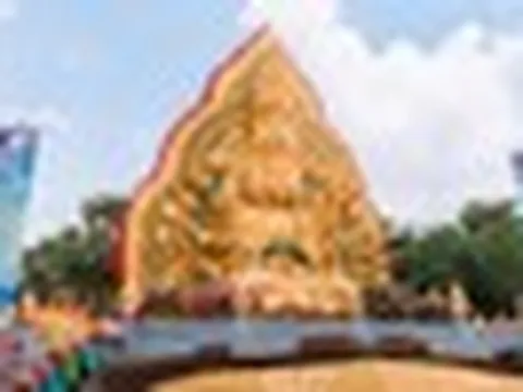 Đối thủ khu du lịch Đại Nam của vợ chồng bà Nguyễn Phương Hằng có động thái đặc biệt