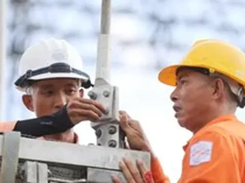 Đề xuất áp dụng ngay biểu giá điện 5 bậc và khung giờ cao điểm mới