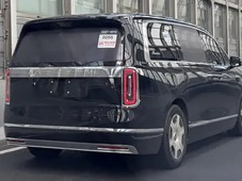Xe bán gần 4 tỷ đồng nhưng cụm bàn đạp phanh có giá chỉ hơn 250 nghìn
