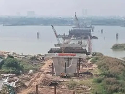 Hình hài cầu Thượng Cát sau một năm khởi công