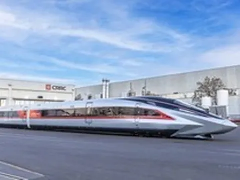 Tuyên bố mua công nghệ Nhật Bản nhưng lại chốt dùng tàu cao tốc Trung Quốc sản xuất, kế hoạch đằng sau dự án 930 triệu USD là gì?