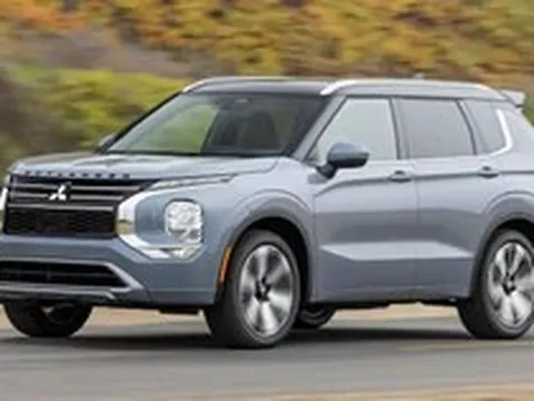 Dàn SUV cỡ C khuấy động thị trường ô tô cuối năm