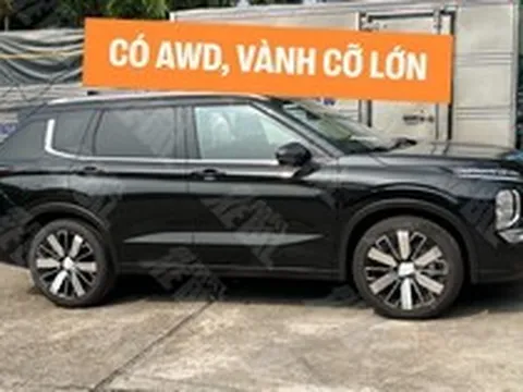 Mitsubishi Outlander thế hệ mới lộ diện tại Việt Nam: Có AWD, màn hình cỡ lớn, nội thất bọc da toàn bộ