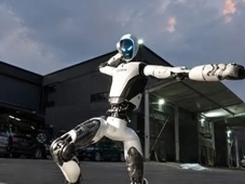 Unitree giới thiệu robot biết võ Kungfu để cứu bạn trong lúc nguy cấp