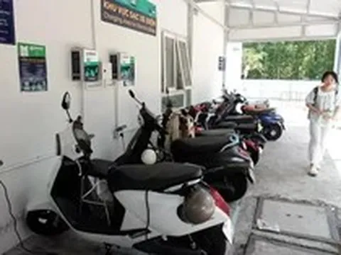 Chung cư Hà Nội loay hoay tìm chỗ sạc xe điện