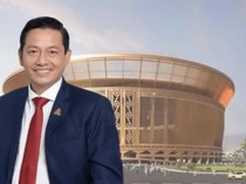 Đại gia gốc Thanh Hóa từng thi công vòm thép lớn nhất hành tinh chuẩn bị nâng mái thép 40.000 tấn lên trụ cao bằng tòa nhà 20 tầng tại sân vận động 135.000 chỗ của tỷ phú Phạm Nhật Vượng