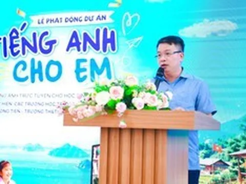Học sinh đặc khu Cô Tô hào hứng tham gia dự án "Tiếng Anh cho em"