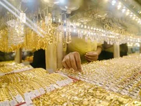 Giá vàng hôm nay 26-10: Vàng nhẫn SJC 'bốc hơi' hơn 5 triệu đồng/lượng sau một tuần