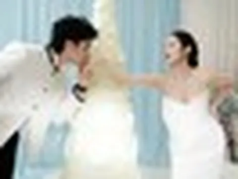 Nam diễn viên phim Việt giờ vàng tung ảnh cưới bà chủ shop thời trang hơn 5 tuổi