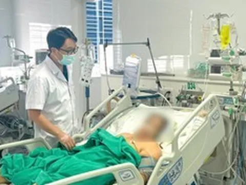 Tự ý truyền dịch "thải độc gan", người phụ nữ 51 rơi vào cửa tử