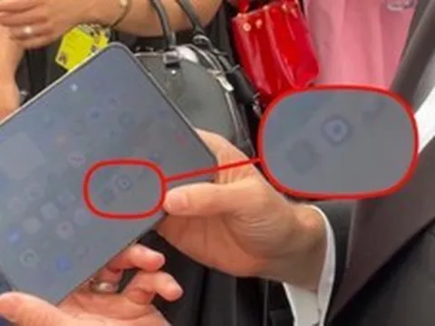 Cộng đồng xôn xao soi ứng dụng bí ẩn trên iPhone của CEO Apple, đó là gì?