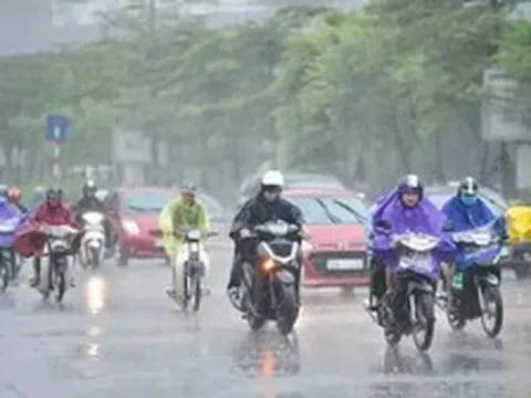 Miền Bắc đón mưa rào