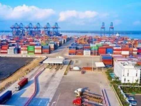 Xuất nhập khẩu Việt Nam vượt mốc 1.000 tỷ USD sau 10 tháng năm 2026
