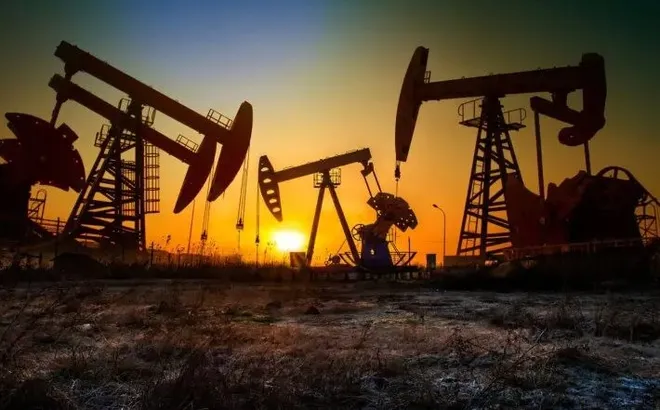 Một 'cứu tinh' không ngờ tới đang giúp dầu Nga chảy vào châu Âu: Trung chuyển hơn 5,5 triệu thùng dầu vào EU, là khách hàng lớn thứ 2 sau Ấn Độ