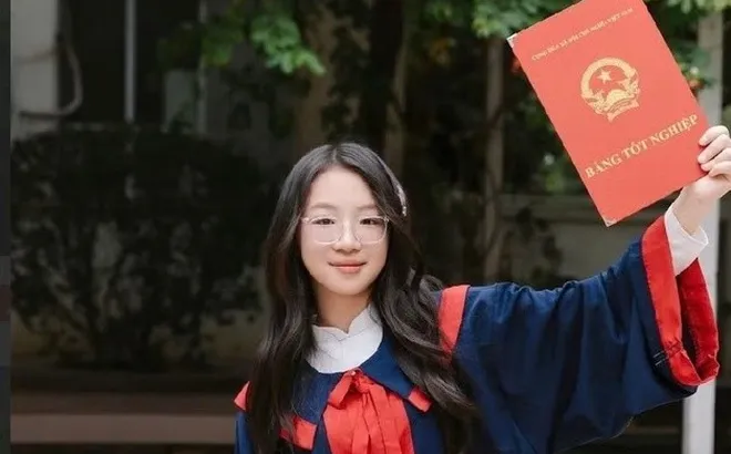 Nữ sinh xuất sắc đỗ 5 nguyện vọng của 4 trường chuyên danh tiếng ở Hà Nội