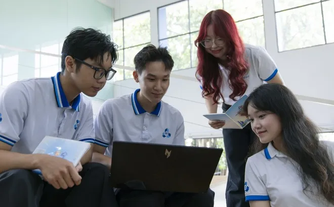 Loạt trường đại học cảnh báo